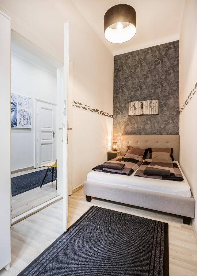 O Street 3 Bedroom Stylish Apartment Budapest Exterior photo