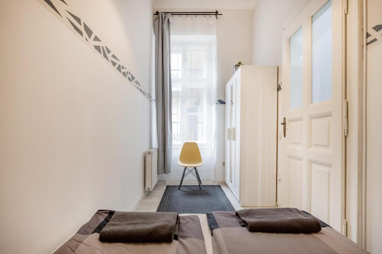 O Street 3 Bedroom Stylish Apartment Budapest Exterior photo